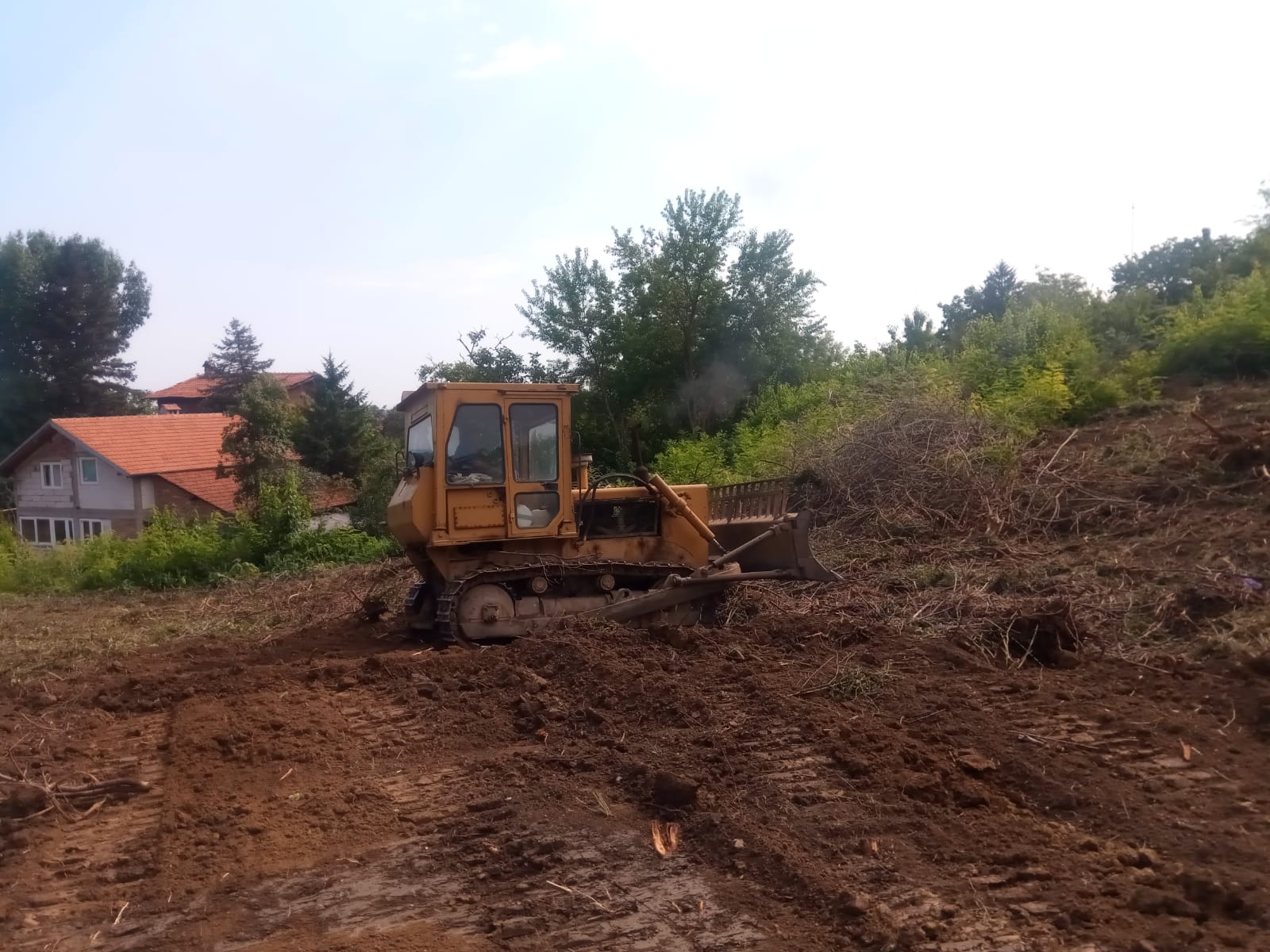 Zemljani radovi Smederevo, Čišćenje rastinja i ravnjanje terena, Smederevo