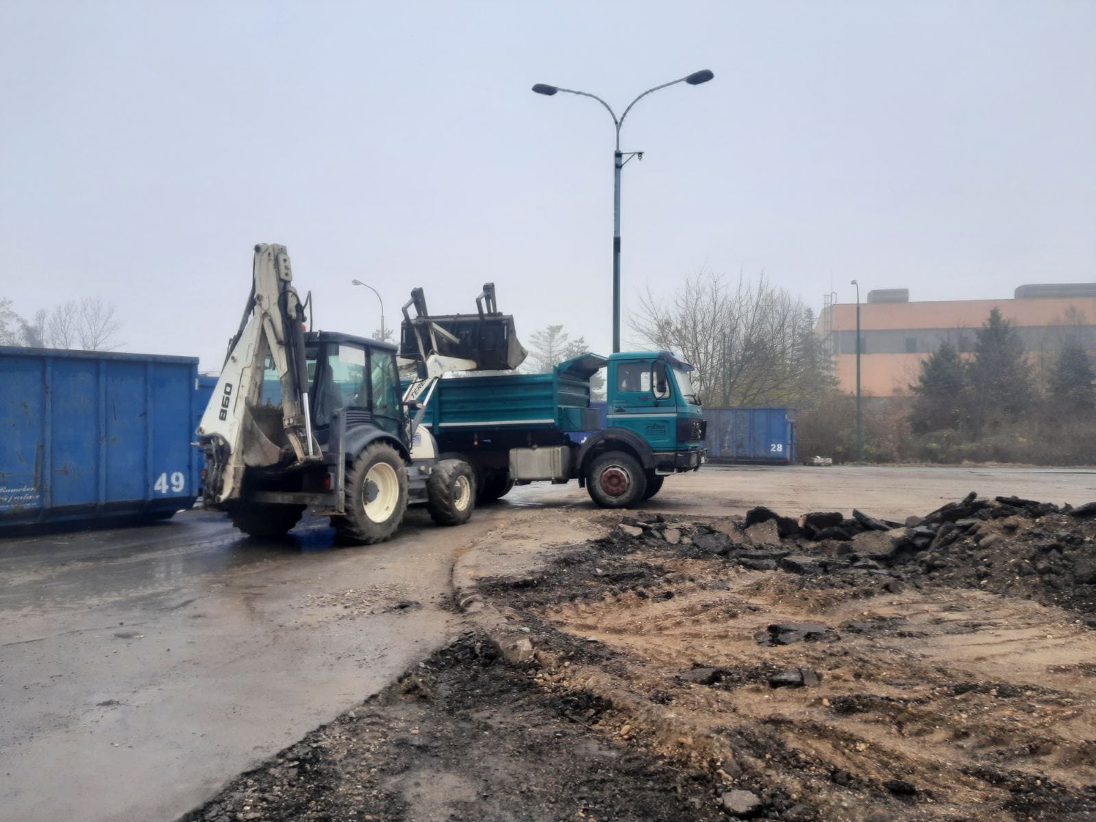Zemljani radovi Smederevo, Rušenje dotrajale kuće Smederevo, AlexSD, AlexSmederevo